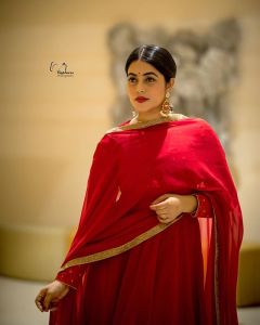 actress shamna kasim latest photos saree-032