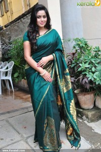 poorna-latest-photos-101-00553