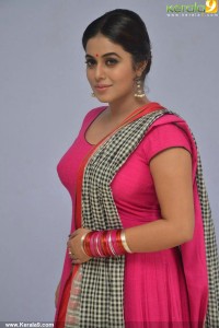 poorna-latest-pics-147-00135
