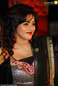 poorna-new-photos-01020