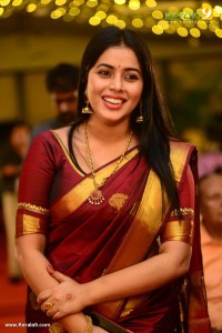 shamna-kasim-images-334-00188