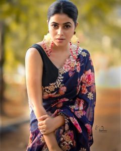 shamna-kasim-in-blue-colour-saree-photos-001