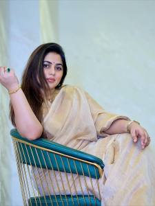 shamna-kasim-in-kerala-saree-with-simple-makeup-look-photos
