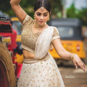 shamna kasim latest images 0921-006
