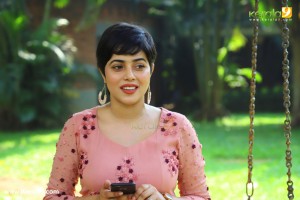 shamna-kasim-latest-images-0932-00687