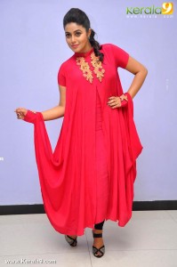 shamna-kasim-latest-photo-shoot-pics-00644
