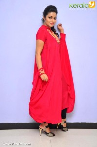 shamna-kasim-latest-photo-shoot-pics-01230
