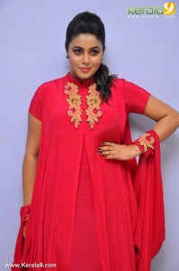 shamna-kasim-latest-photo-shoot-pics-01674