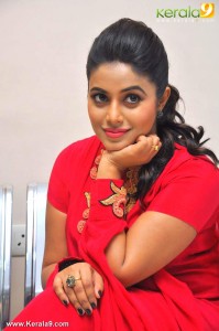 shamna-kasim-latest-photo-shoot-pics-02330