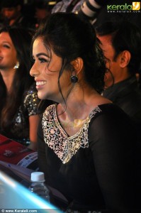 shamna-kasim-latest-photos-00422
