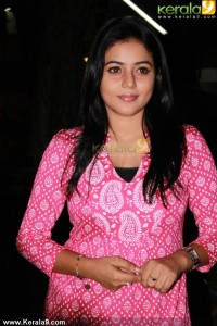 shamna-kasim-latest-photos-00499