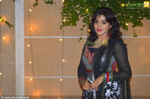 shamna-kasim-latest-photos-07379