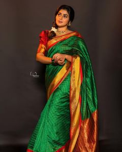 shamna-kasim-latest-photos-in-green-saree-004