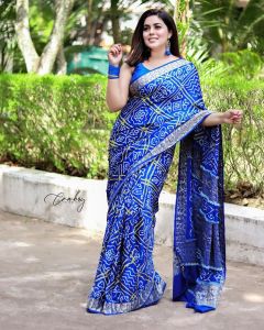 shamna-kasim-latest-photos-in-white-saree-002