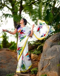 shamna-kasim-latest-photos-in-white-saree-007