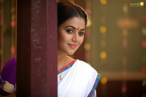 shamna-kasim-latest-photos-pics-00249