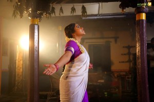 shamna-kasim-latest-photos-pics-01041