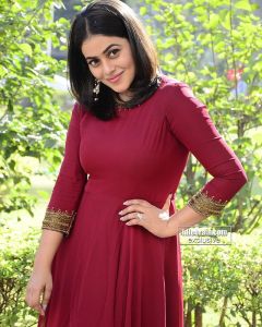 shamna-kasim-latest-photos