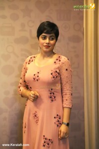 shamna-kasim-latest-photoshoot-0932-01022
