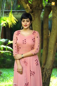 shamna-kasim-latest-photoshoot-0932-02426