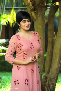 shamna-kasim-latest-photoshoot-0932-03274