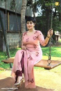 shamna-kasim-latest-photoshoot-0932-0603