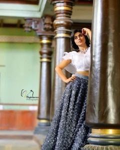 shamna kasim latest pics-001