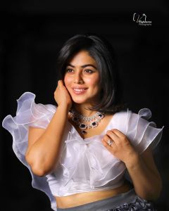 shamna kasim latest pics-005