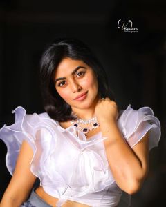 shamna kasim latest pics-007