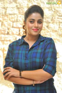 shamna-kasim-latest-pics-100-00196