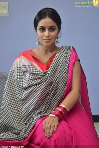 shamna-kasim-latest-pictures-129-00364