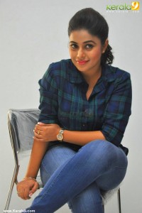 shamna-kasim-latest-pictures-159-00311