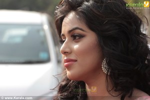 shamna-kasim-latest-stills-00748