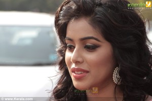 shamna-kasim-latest-stills-00932