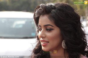 shamna-kasim-latest-stills-01028