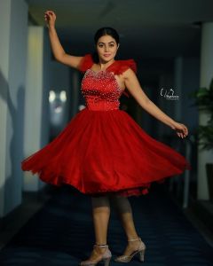 shamna kasim new look photos 021-014