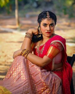 shamna-kasim-new-look-photos-091-004