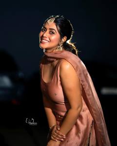 shamna-kasim-photo-gallery-latest