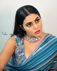 shamna-kasim-photos-in-set-saree-002