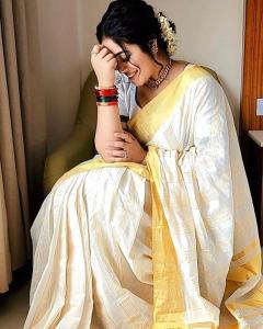shamna-kasim-photos-in-set-saree-009