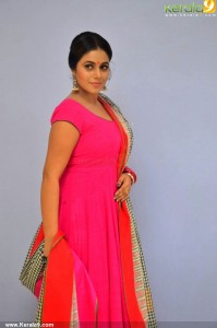 shamna-kasim-pics-124-00249