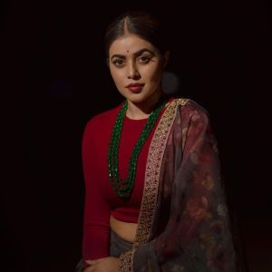 shamna-kasim-poorna-instagram-photos-013