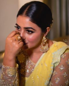 shamna-kasim-poorna-latest-movie-photos-malayalam-013