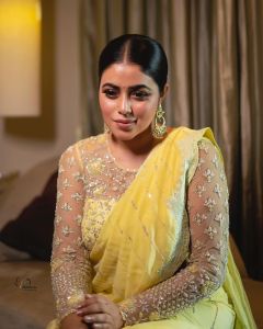 shamna-kasim-poorna-latest-movie-photos-malayalam-017