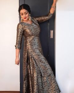 shamna-kasim-poorna-new-photos-hd-2022-007