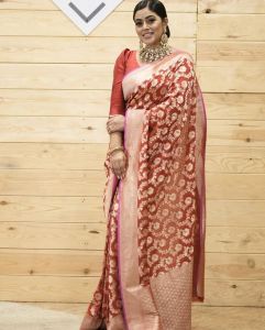 shamna-kasim-red-saree-photos-latest-001