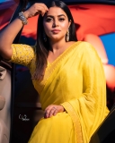 actress-poorna-in-yellow-saree-photos-007