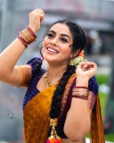 poorna-latest-images-in-half-saree-004