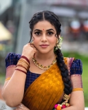 poorna-latest-images-in-half-saree-007