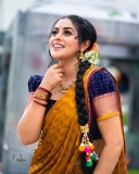 poorna-latest-images-in-half-saree-008